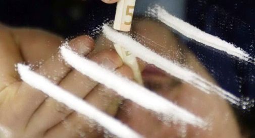 Siracusa, 14 dosi di cocaina tra i vestiti: arrestato
