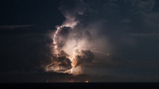Allerta meteo, in Sicilia vento e fulmini
