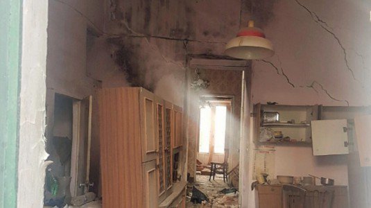 Frane, paura a Ravanusa: crolla il tetto di una casa nel centro storico