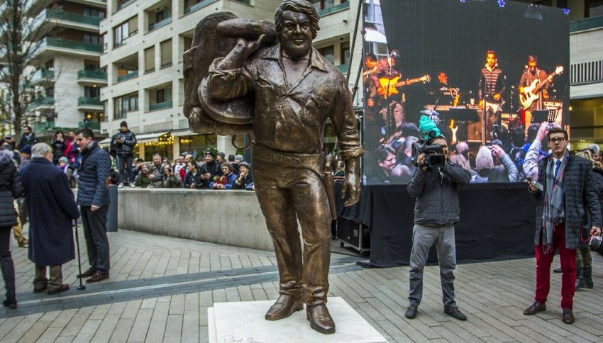 Arriva a Budapest la statua di Bud Spencer