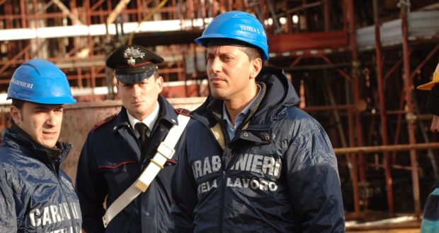Lavoro nero, sanzioni dei carabinieri per 60mila euro