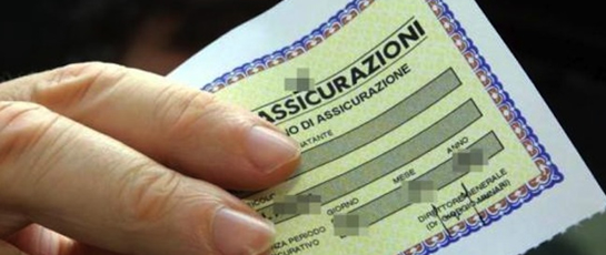 Augusta, falso legale di assicurazione truffa un’anziana