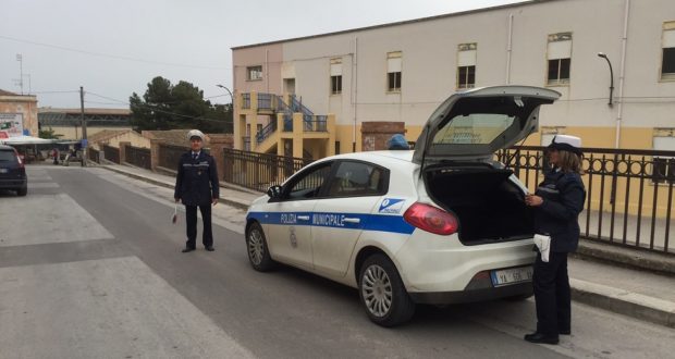 Pachino, controlli della Municipale nel centro storico, Tre colli e Marzamemi