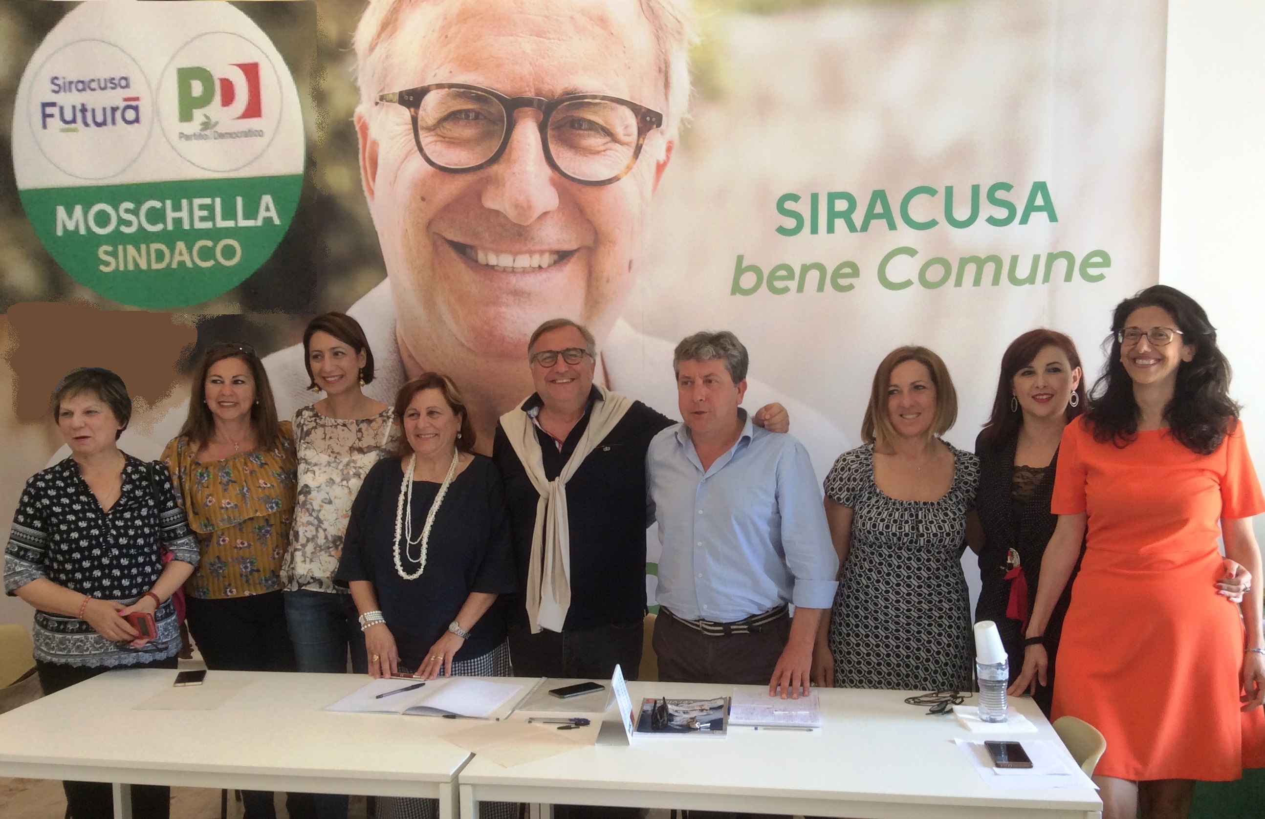 CONFERENZA STAMPA DELLE DONNE CANDIDATE NELLA LISTA “SIRACUSA FUTURA-PD”  A SOSTEGNO DEL CANDIDATO  SINDACO FABIO MOSCHELLA