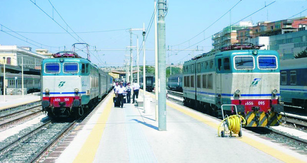 Ferrovie dello Stato sopprimono il treno Siracusa-Roma