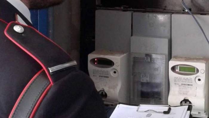 Priolo: I carabinieri arrestano un uomo per furto di energia elettrica