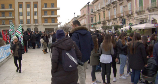 La protesta degli studenti siracusani