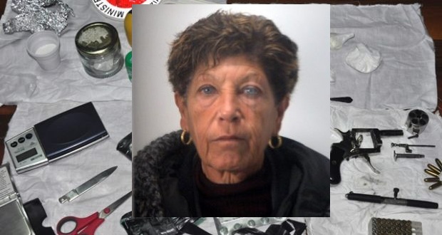 Augusta, deteneva 100 grammi di cocaina: 63enne arrestata