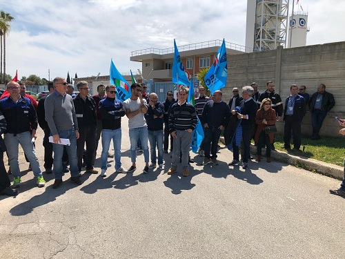 Priolo, sciopero dei lavoratori di Air Liquide: no al trasferimento a Lisbona