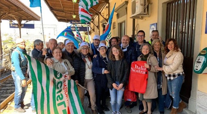 Siracusa, Trenitalia mette a disposizione un Minuetto per l’emergenza