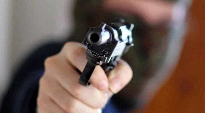 Lentini. Armato di pistola, rapinava un centro scommesse  la somma di 3000 euro: arrestato un 43enne