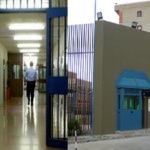 Augusta: poliziotto ferito da un detenuto