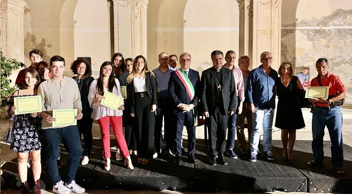 Istituto Superiore Raeli, premiati i Centisti della Maturità 2019