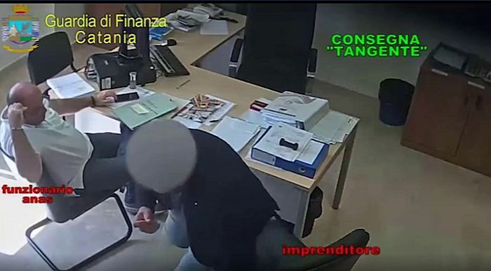 Corruzione, arrestati funzionari Anas Catania e imprenditori (Video)