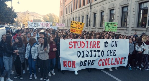 Siracusa, “Vogliamo scuole sicure”: domani gli studenti tornano in piazza