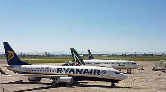 Codici: sito e app down, Ryanair deve rimborsare i viaggiatori che non sono riusciti a fare il check-in online