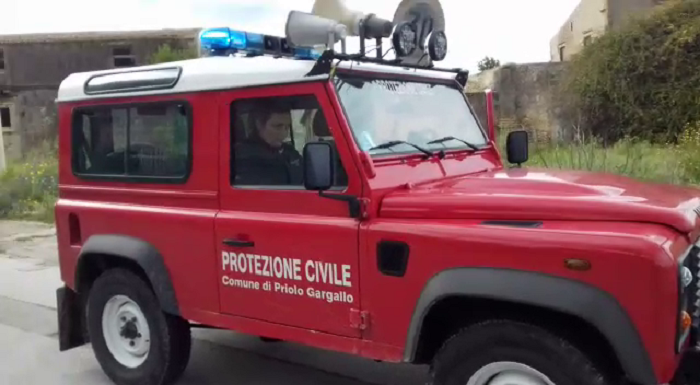 Priolo, auto della protezione civile: controlli serrati-Video-