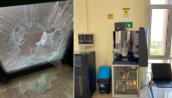 Eennesimo atto vandalico al Comune di Priolo, ignoti rompono i vetri e scassinano una macchinetta del caffè