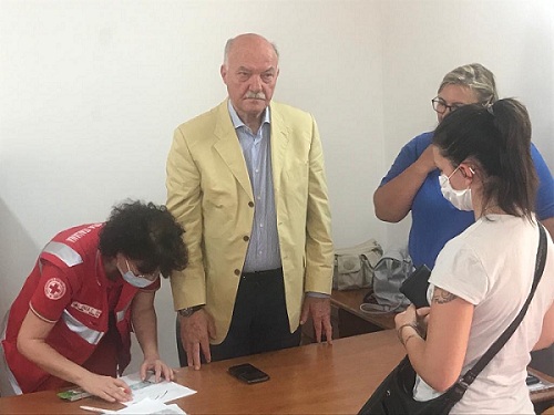 Priolo, sindaco Gianni: consegnati i primi voucher spesa alla croce rossa Italiana