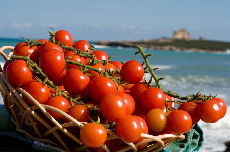 Bandiera: pomodoro di Pachino IGP, finanziata campagna valorizzazione e promozione