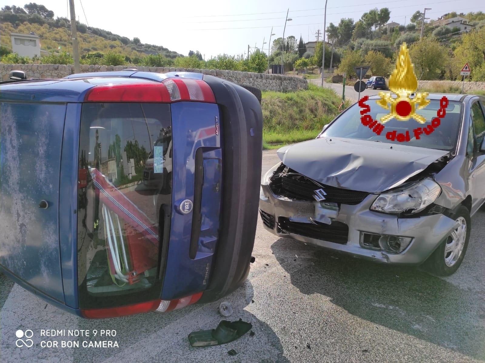 Incidente stradale: ferito due conducenti