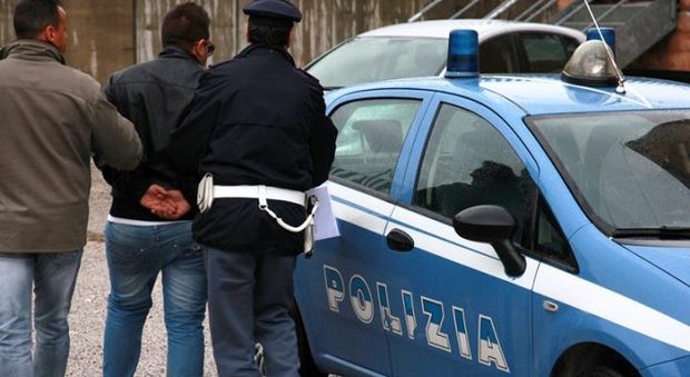 Brindisi, estorsioni e droga 13 arresti , gruppo malavitoso organico frangia brindisina Scu