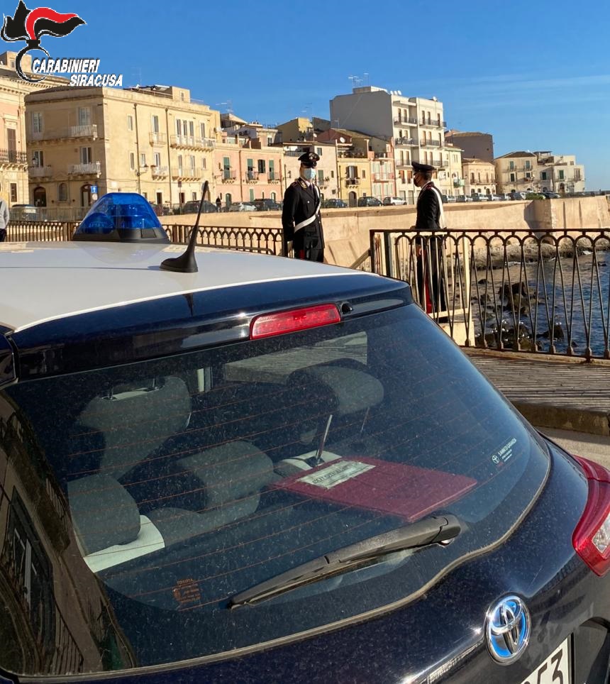 Siracusa- Era i possesso di un “I-Phone X ” rubato ad un turista: denunciato per ricettazione