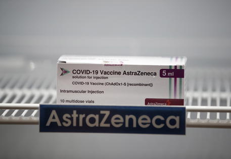 Covid – AstraZeneca, confermato nuovi tagli alle forniture di vaccini all’Ue