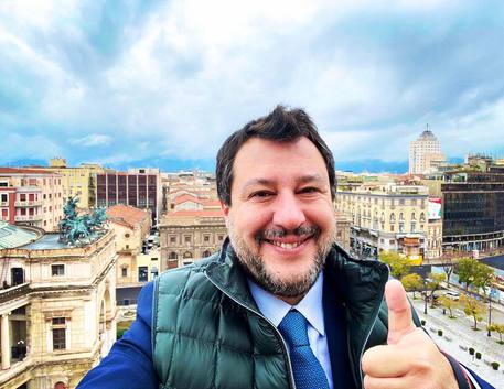 Caso Open Arms: Procura di Palermo chiede processo per Salvini