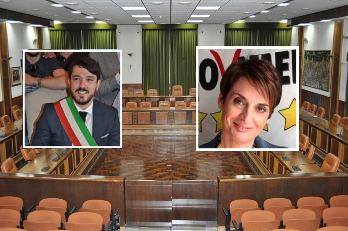 Lentini- Il sindaco offende in aula la consigliera Cunsolo