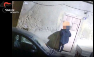 Droga: quattro arresti Cc nel Nisseno, anche padre e 2 figli