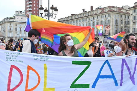 DDL Zan Bloccato: Mangano (FI), Non sempre una legge difende i diritti civili, lo dico anche da Gay