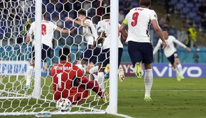 Euro 2020, Ucraina travolta 4-0 anche Inghilterra in semifinale