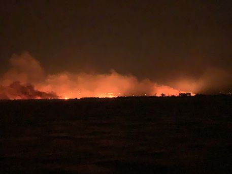 Brucia la sicilia – Catania brucia: case evacuate, distrutto lido -Video
