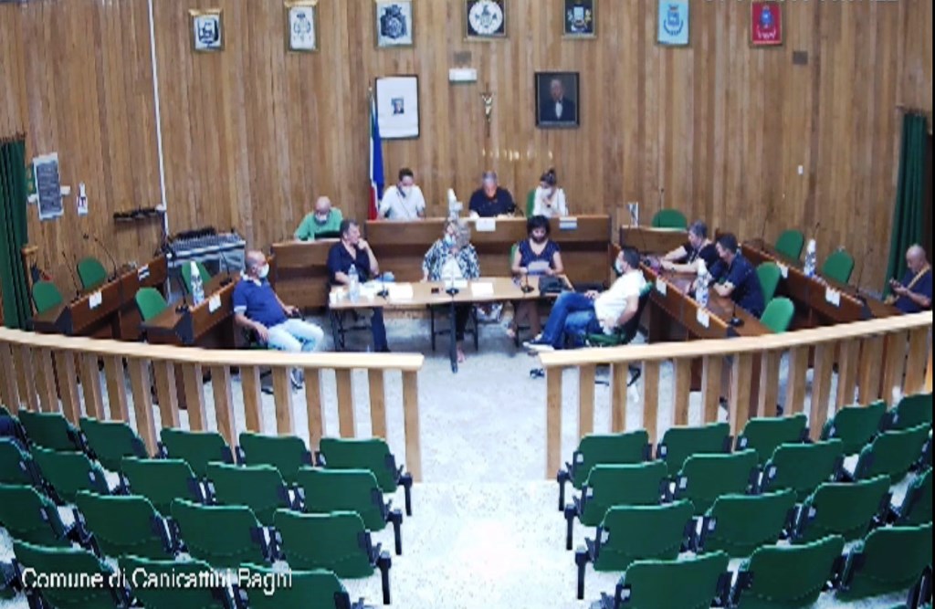 Il Consiglio comunale di Canicattini ha approvato il Piano finanziario dei rifiuti le tariffe Tari 2021