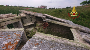 Verona, le immagini della ghiacciaia in cui sono caduti quattro bambini Due dei piccoli sono deceduti, gli altri due sono stati trasportati in ospedale
