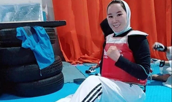 Paralimpiadi: l’atleta afghana Zakia arrivata a Tokyo