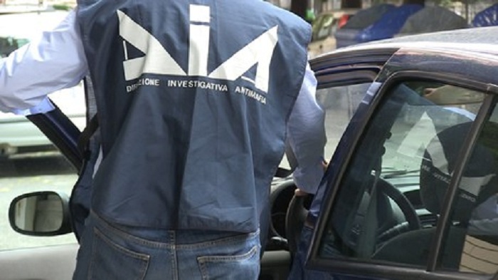 Catania, Maxi sequestro di beni pari a 100 Milioni di Euro ad ex gestori discarica di Melilli