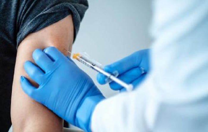 Ritardi su due vaccini – Sanofi e Gsk annunciano che il farmaco non sarà pronto prima della fine del 2021 e Csl sospende i test dopo casi di falsa positività all’Hiv
