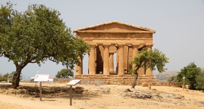 Sicilia- Valle dei templi Agrigento, è record per spettacolo alba – Biglietti esauriti, mai così tanti visitatori in pandemia