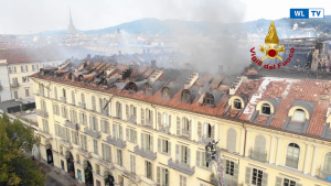 Trieste - Incendio in una palazzina nella periferia -  Video