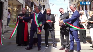 Rinasce il ponte di Rialto, restauro da 5 milioni Finanziato da Renzo Rosso. All'inaugurazione canta Bocelli