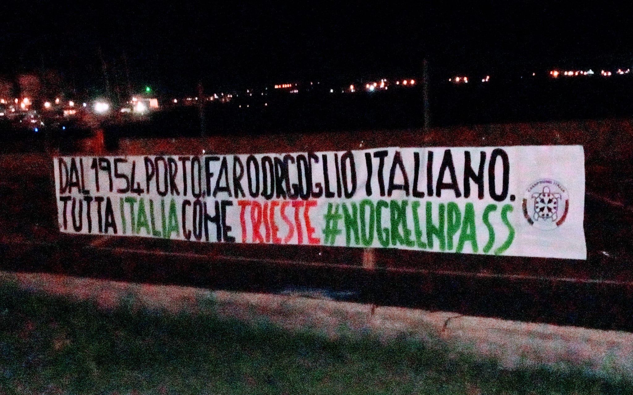 Green Pass, CasaPound sostiene i portuali: “battaglia per i diritti di tutti i lavoratori”