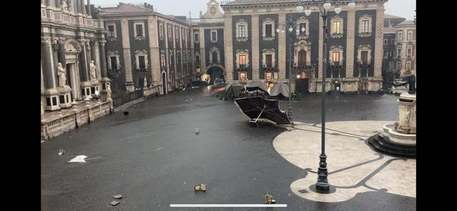 Maltempo – Tornado e violento temporale, danni e feriti a Catania