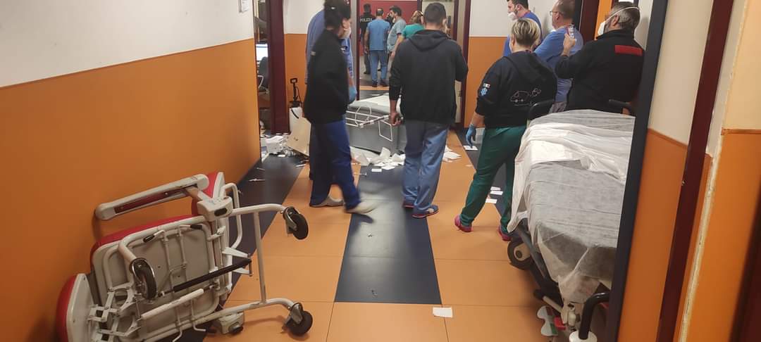 Palermo – Donna muore in ospedale, familiari devastano pronto soccorso -Foto