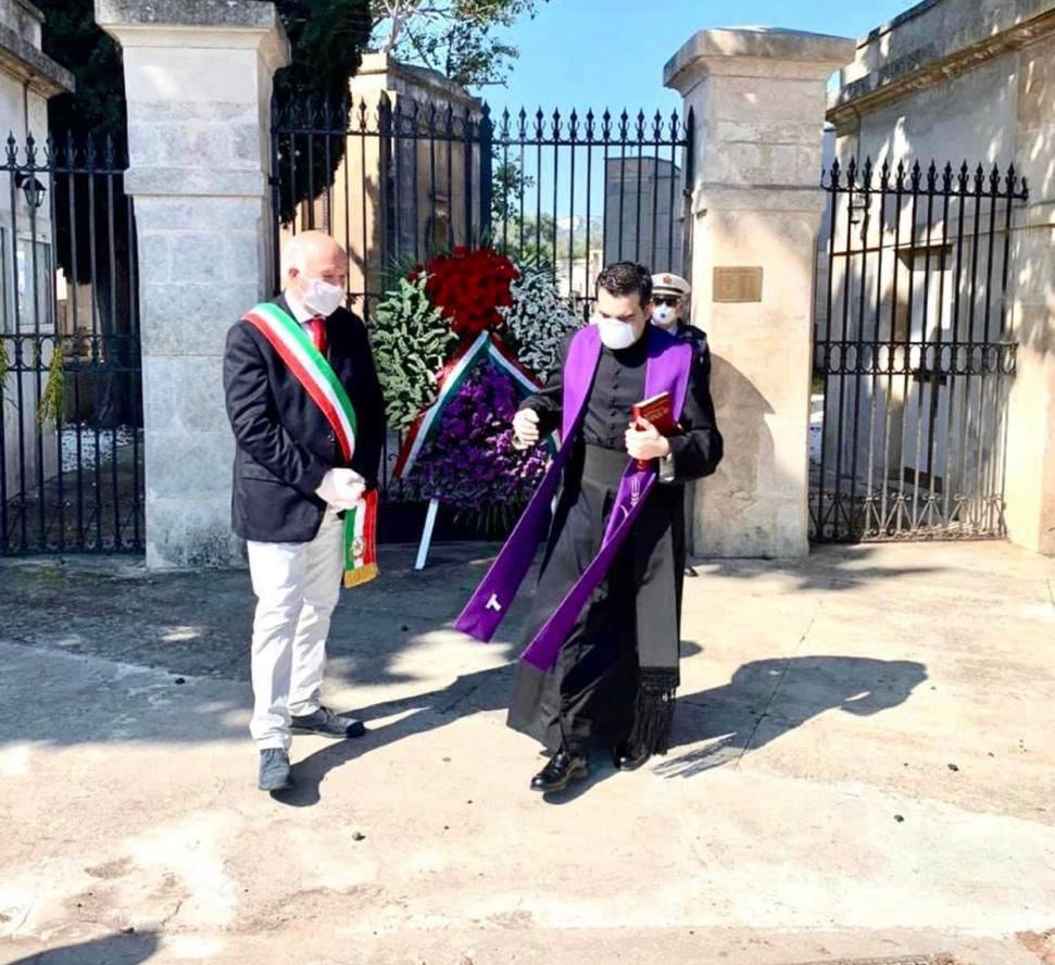 Priolo Gargallo, Cimitero Comunale aperto oggi e domani con orario continuato dalle 7 alle 19