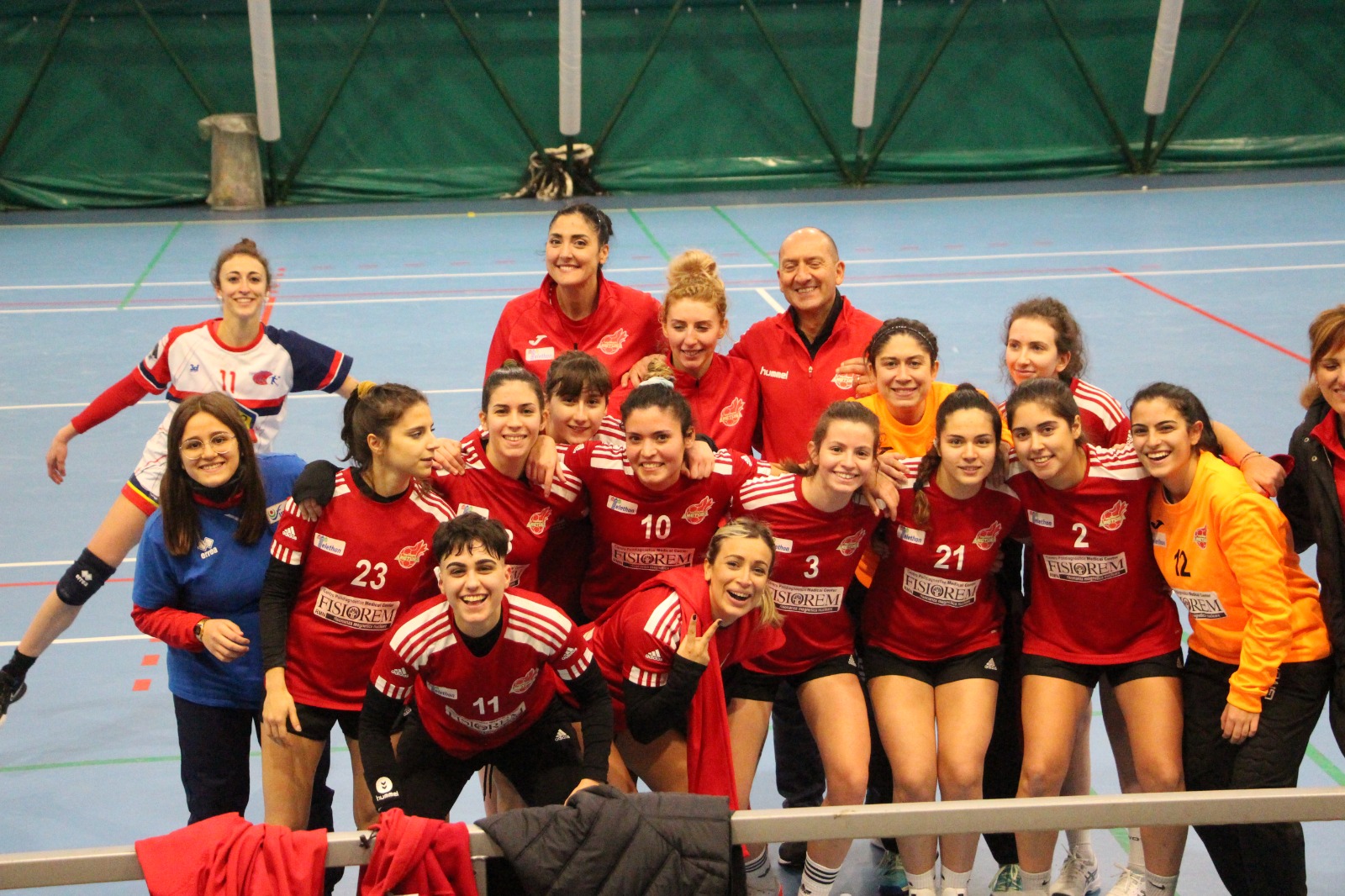 Pallamano Aretusa femminile: in A2 tutto facile contro Fondi