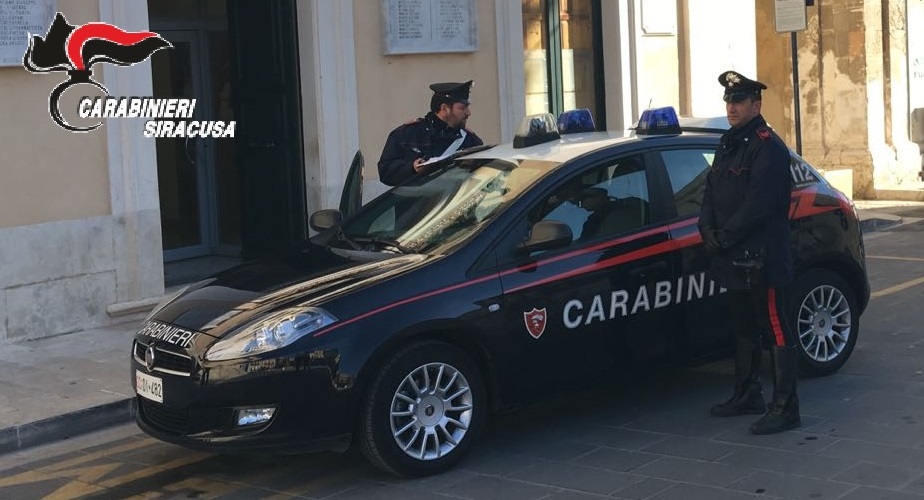 Rosolini – Spacciava mentre era ai domiciliari: arrestato