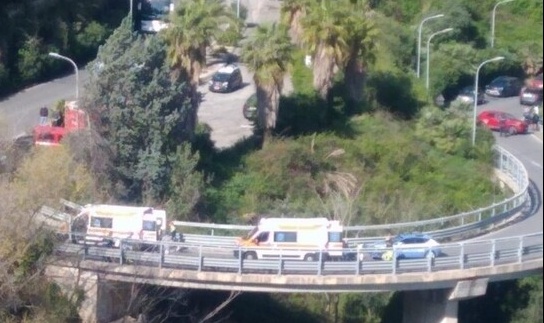 Incidente coinvolge sette ciclisti a Taormina: quarantenne in ospedale a Messina