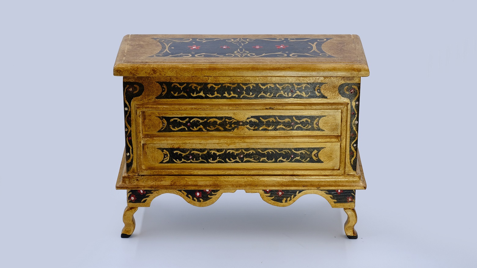 Gli “Scrigni preziosi” del maestro Angelo Scalzo  in mostra a Siracusa